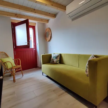 La Casita De La Ribeira Sacra * Monforte De Lemos