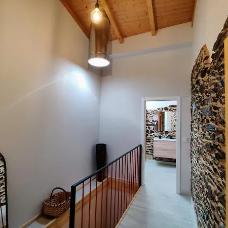 La Casita De La Ribeira Sacra Holiday home